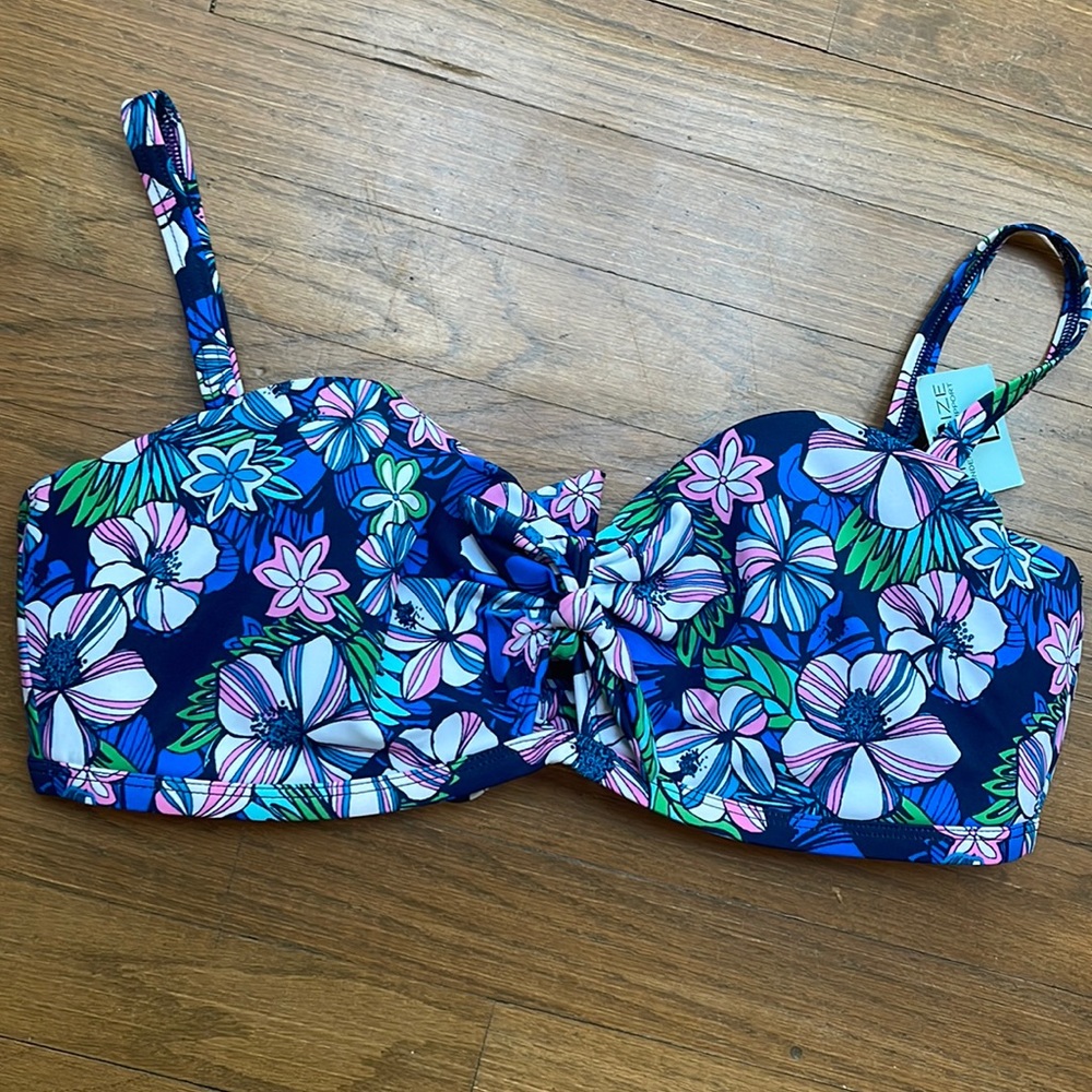 SUNDAZED Bikini Top | Pin Up Style Bra size 36D